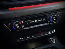 AUDI Q5 S-LINE QUATTRO