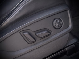 AUDI Q5 S-LINE QUATTRO