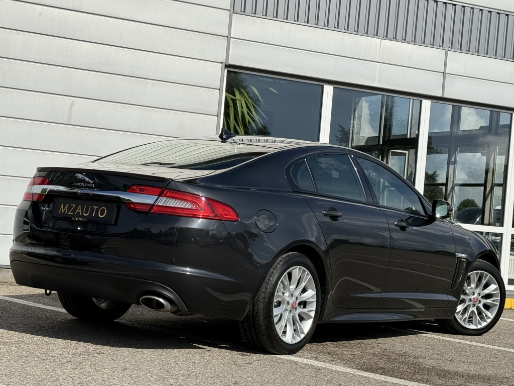 JAGUAR XF “R-SPORT” JAGUAR XF “R-SPORT”