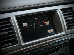 JAGUAR XF “R-SPORT” JAGUAR XF “R-SPORT”