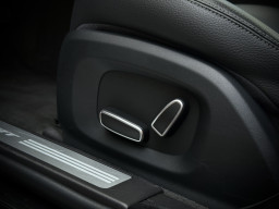 JAGUAR XF “R-SPORT” JAGUAR XF “R-SPORT”