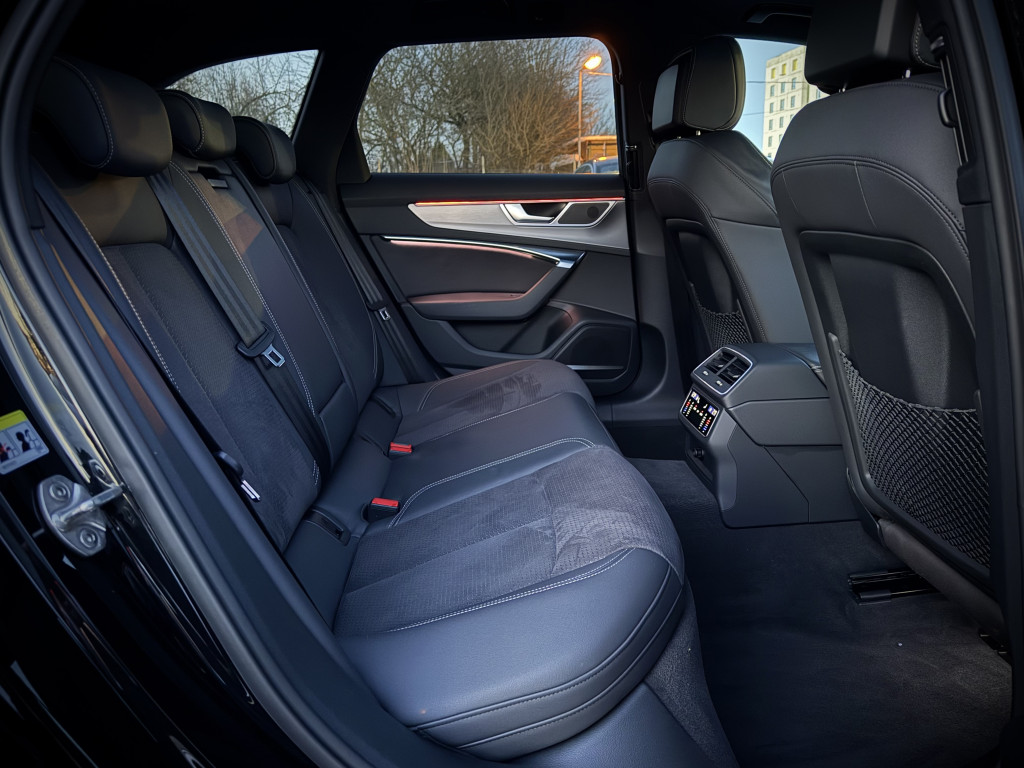 AUDI A6 S-LINE QUATTRO 40TDI