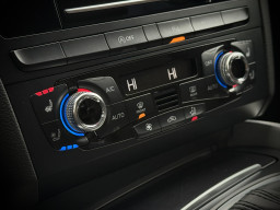 AUDI Q5 S-LINE QUATTRO