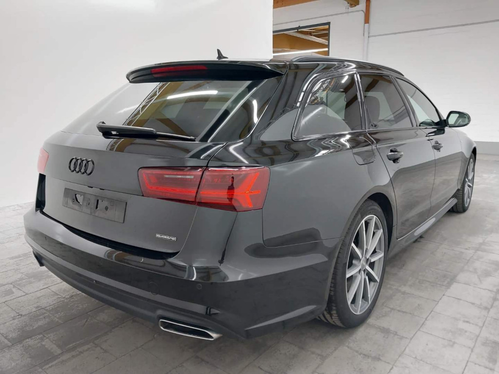 AUDI A6 S-LINE QUATTRO
