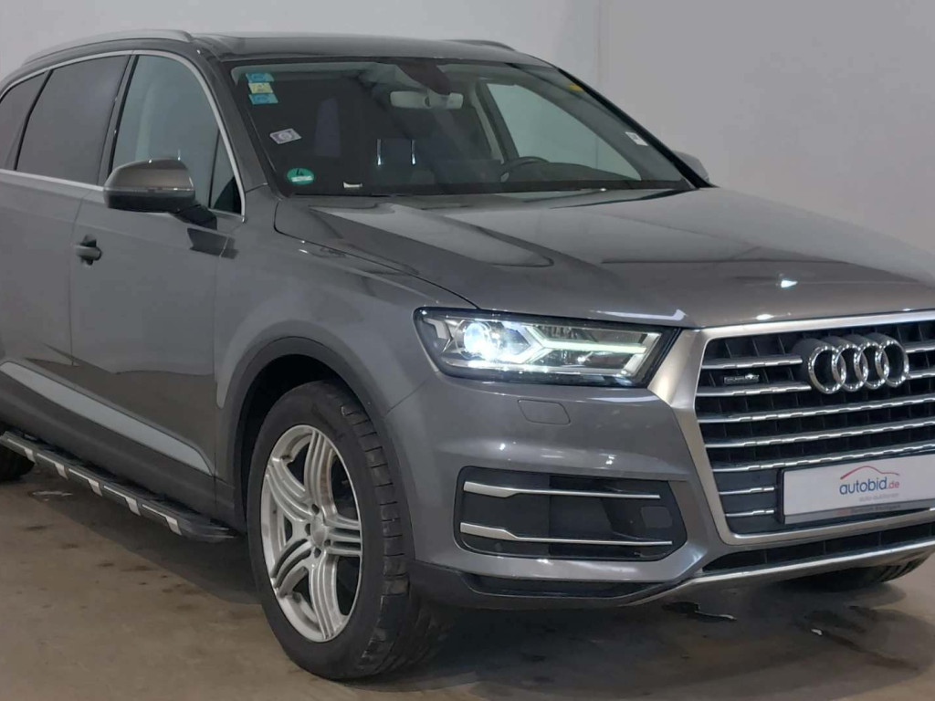 AUDI Q7 QUATTRO