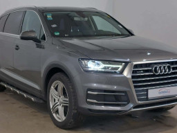 AUDI Q7 QUATTRO