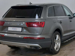 AUDI Q7 QUATTRO