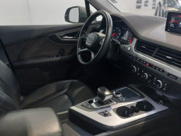 AUDI Q7 QUATTRO