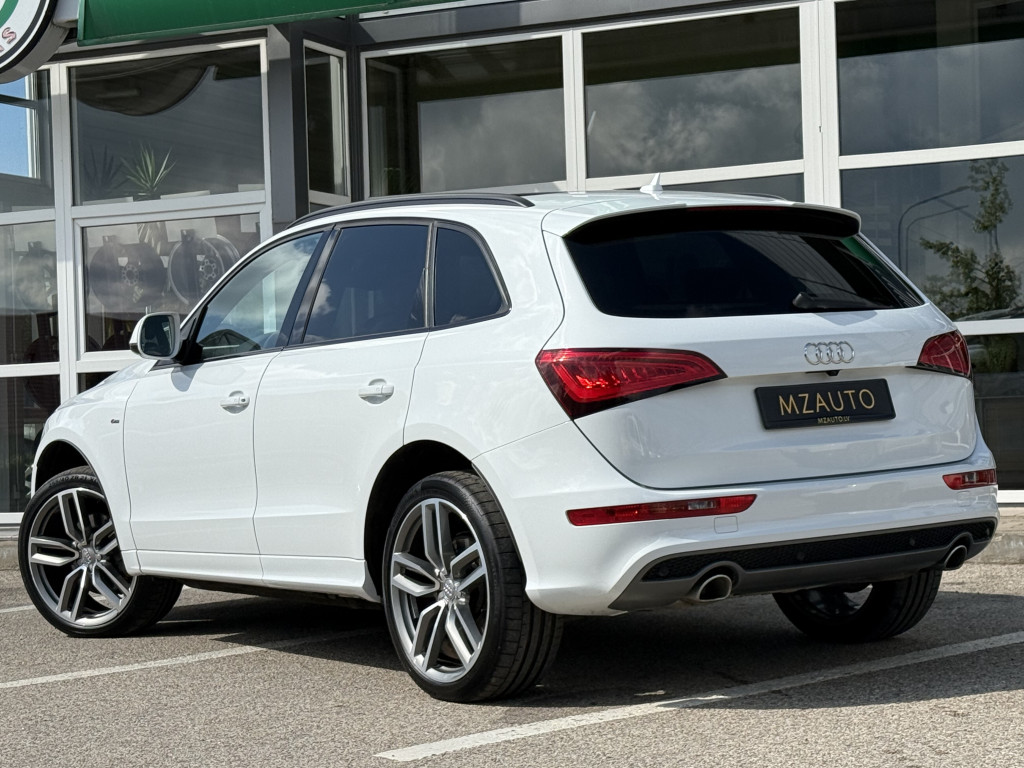 AUDI Q5 S-LINE QUATTRO AUDI Q5 S-LINE QUATTRO