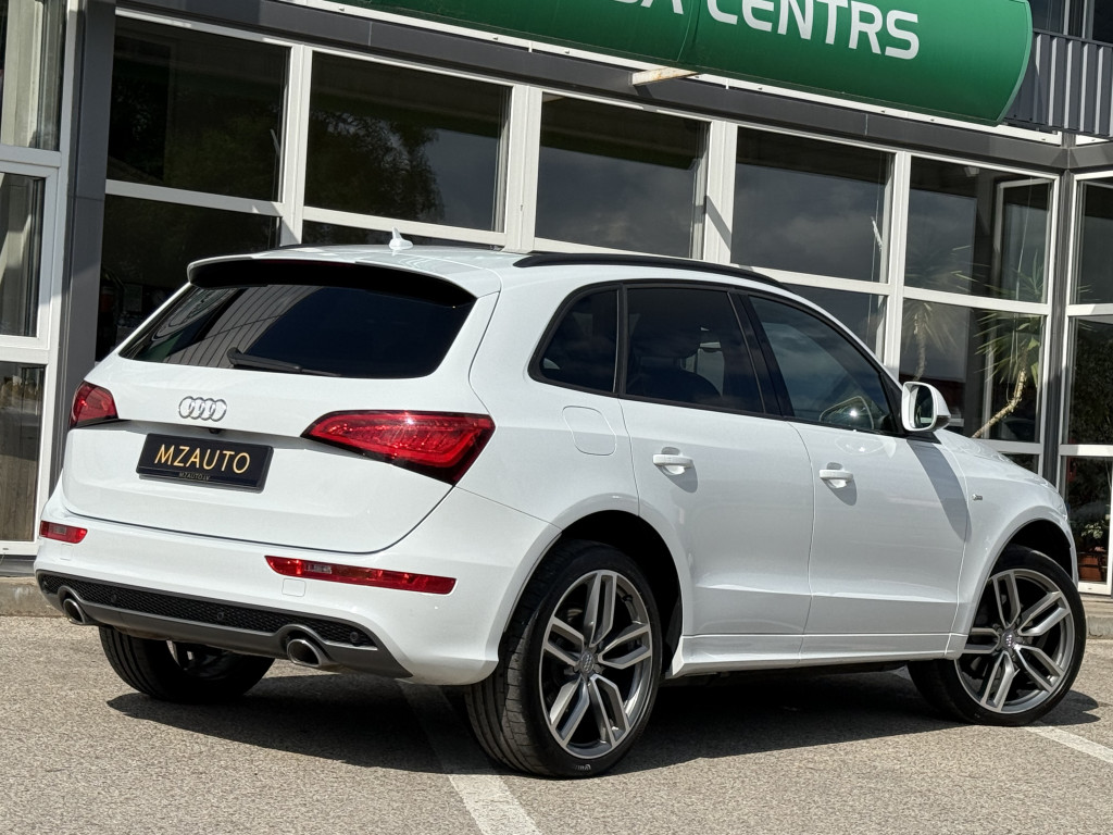 AUDI Q5 S-LINE QUATTRO AUDI Q5 S-LINE QUATTRO