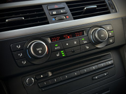 BMW 320D M-SPORTSPAKET BMW 320D M-SPORTSPAKET