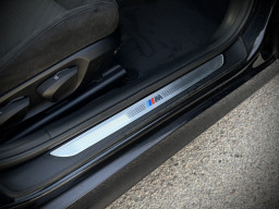 BMW 320D M-SPORTSPAKET BMW 320D M-SPORTSPAKET