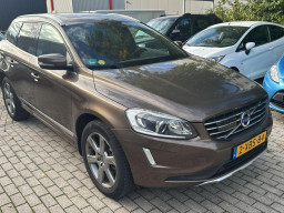 VOLVO XC60 D4 “EXCLUSIVE”