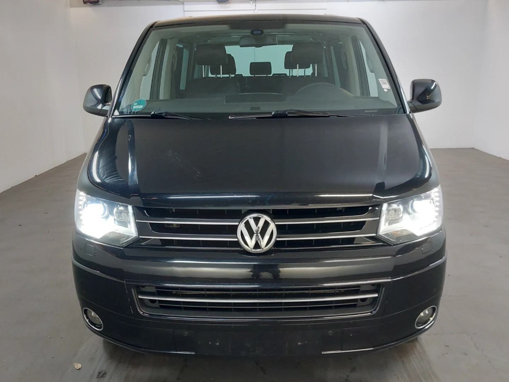 VW MULTIVAN “HIGHLINE” VW MULTIVAN “HIGHLINE”