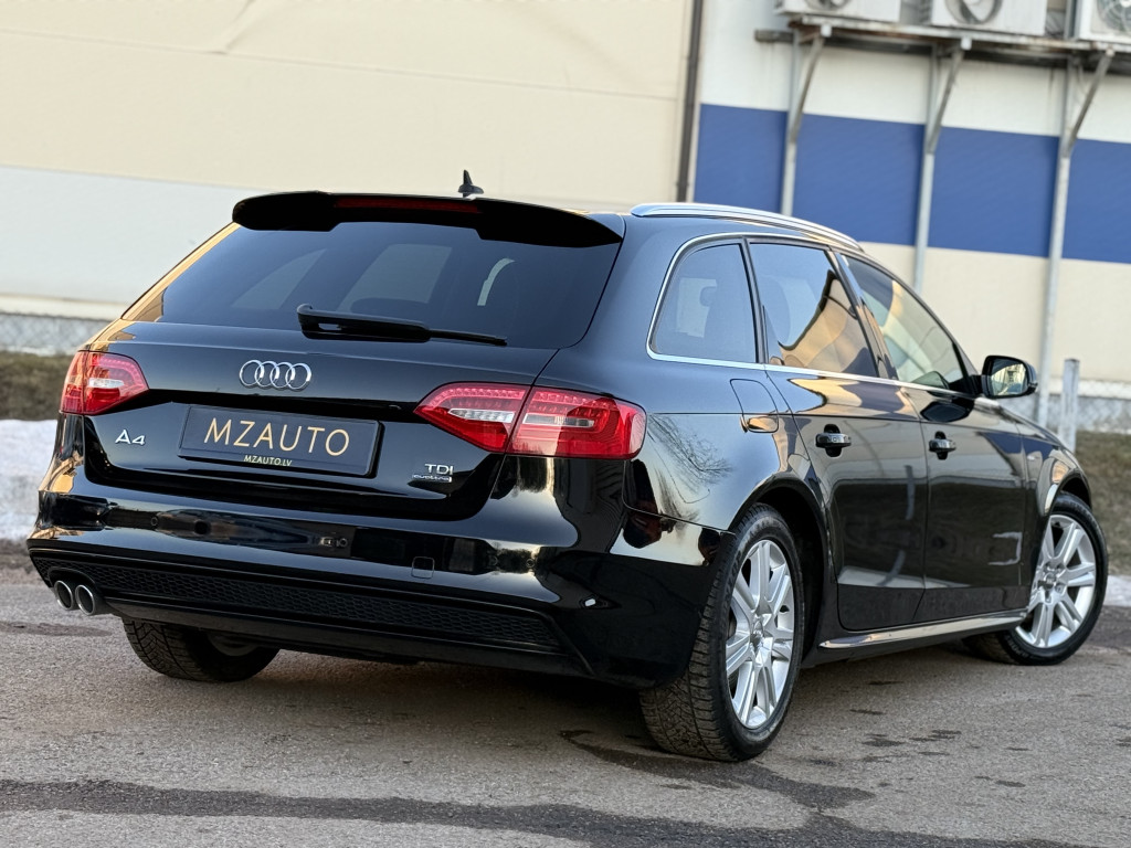 AUDI A4 S-LINE QUATTRO