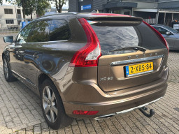 VOLVO XC60 D4 “EXCLUSIVE”
