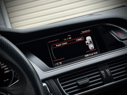 AUDI A4 S-LINE QUATTRO