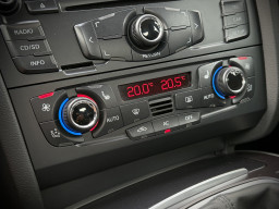 AUDI A4 “ATTRACTION” AUDI A4 “ATTRACTION”