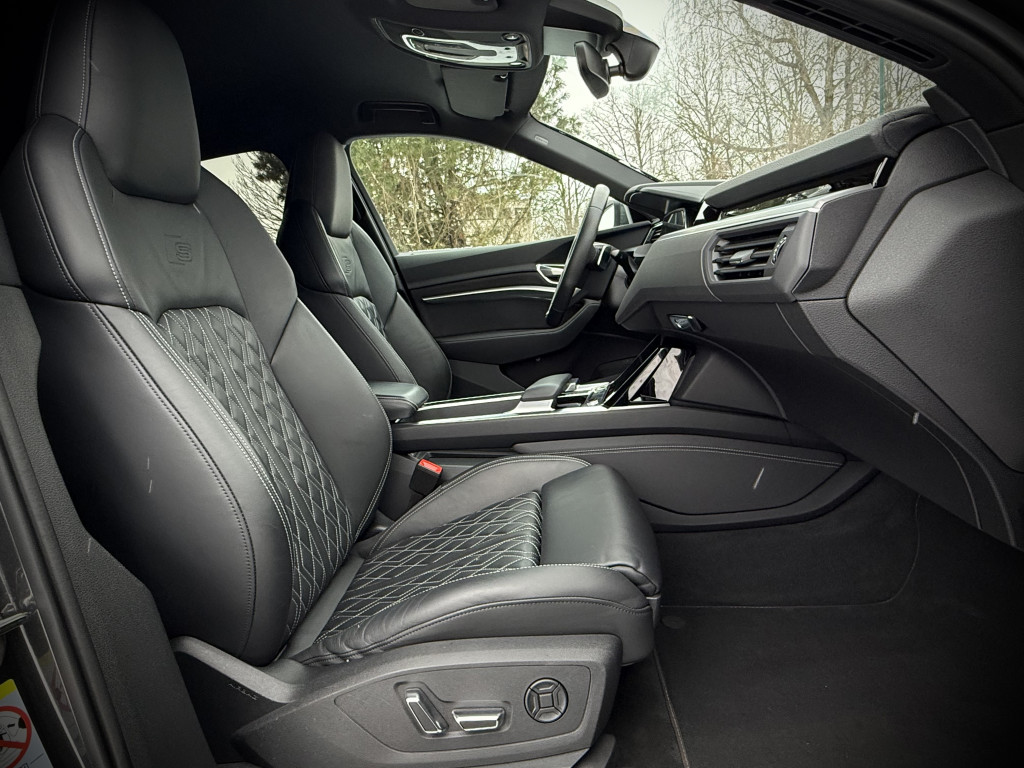 AUDI E-TRON 55 SPORTBACK