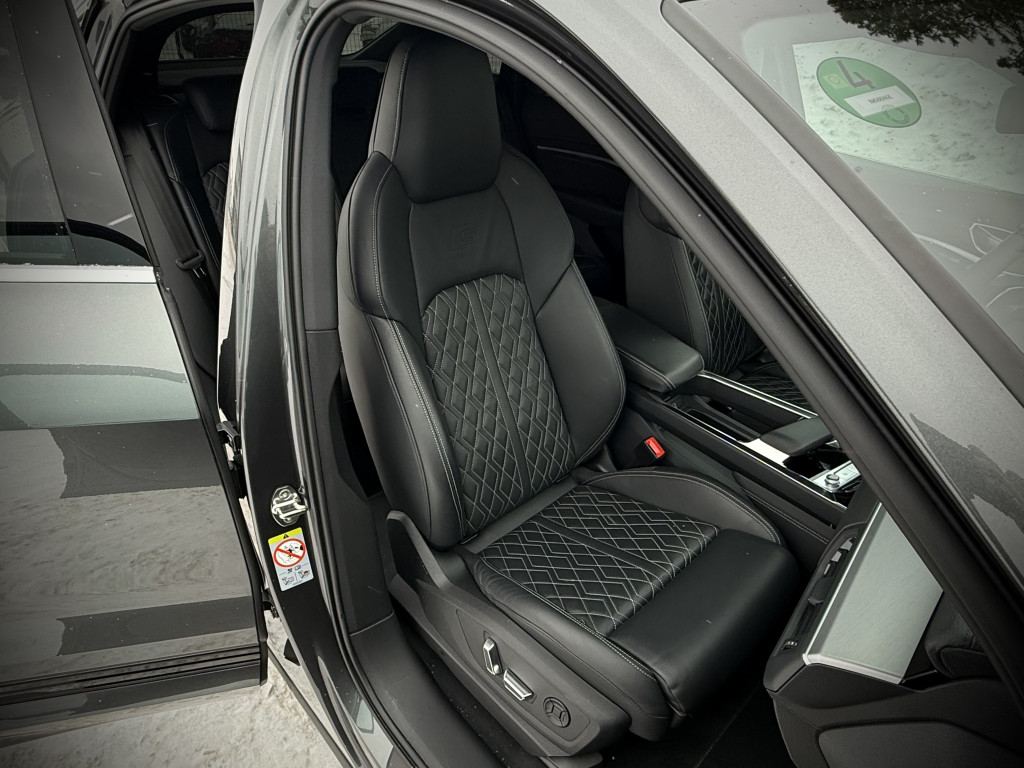 AUDI E-TRON 55 SPORTBACK