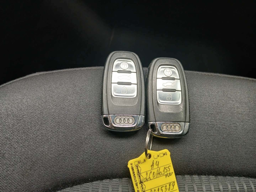 AUDI A4 QUATTRO AUDI A4 QUATTRO