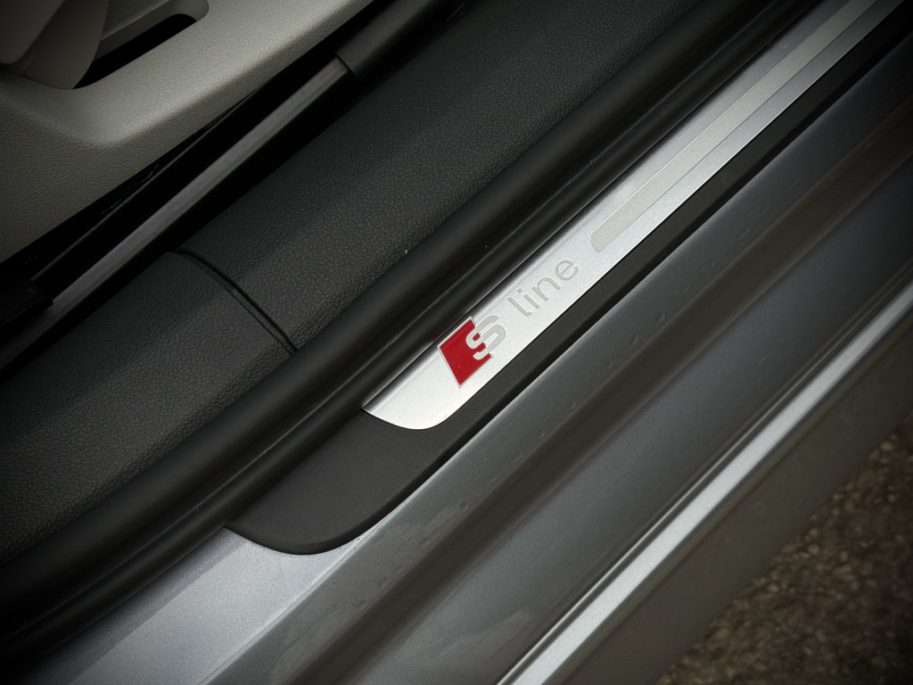 AUDI A6 S-LINE QUATTRO