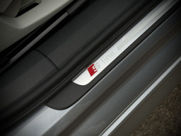 AUDI A6 S-LINE QUATTRO