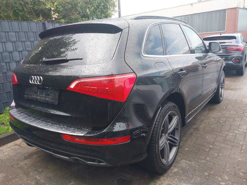 AUDI Q5 S-LINE QUATTRO AUDI Q5 S-LINE QUATTRO
