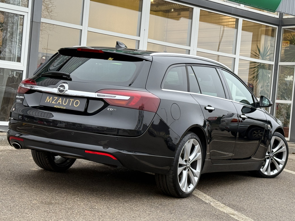OPEL INSIGNIA “OPC LINE”