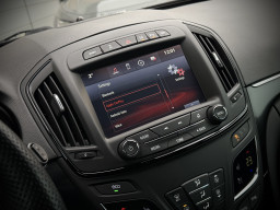 OPEL INSIGNIA “OPC LINE”