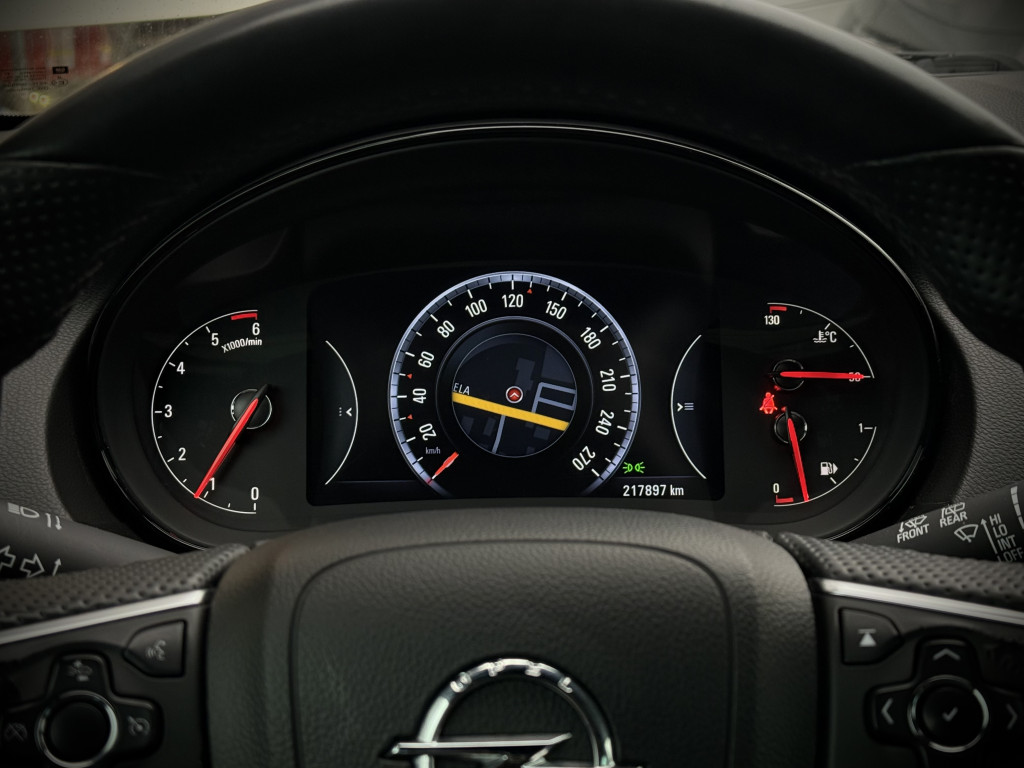 OPEL INSIGNIA “OPC LINE”