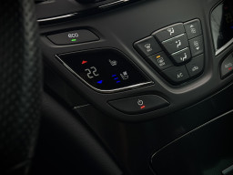 OPEL INSIGNIA “OPC LINE”