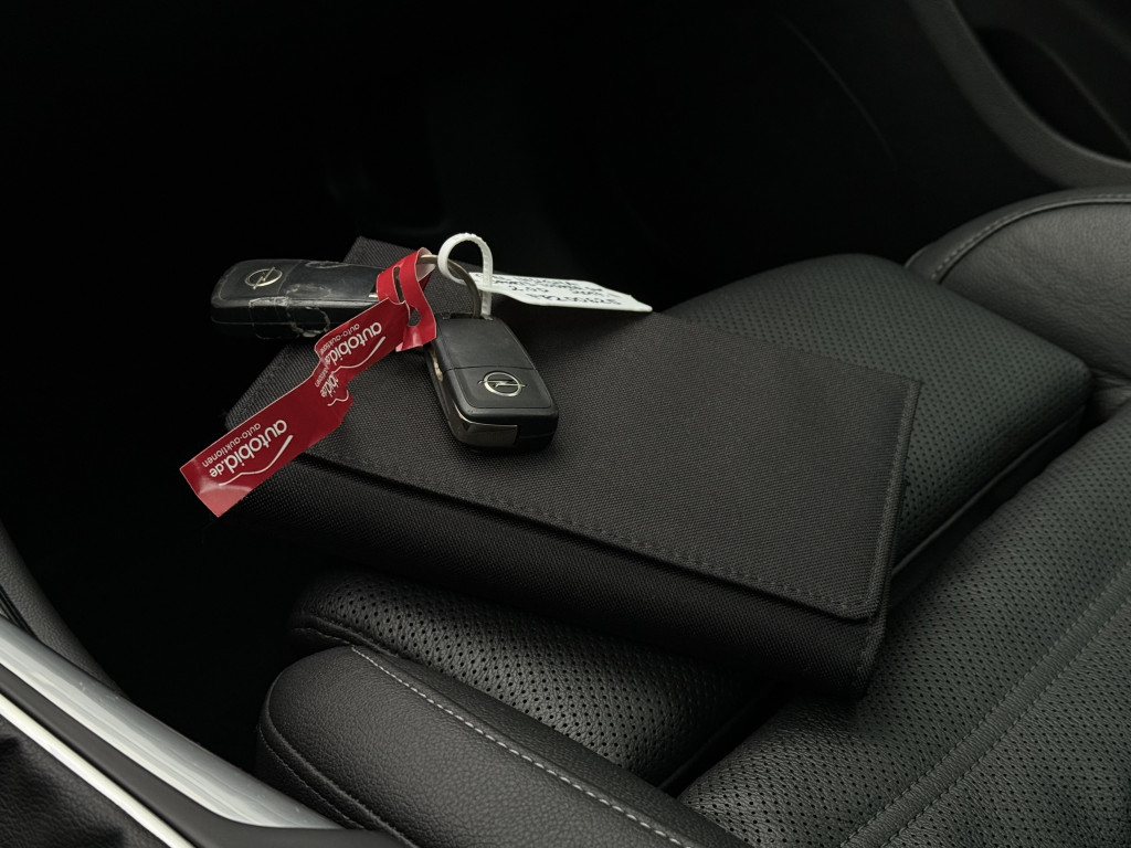 OPEL INSIGNIA “OPC LINE”