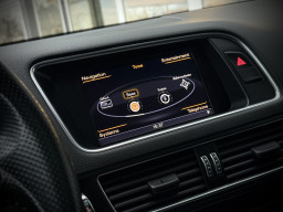 AUDI Q5 S-LINE QUATTRO