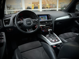 AUDI Q5 S-LINE QUATTRO