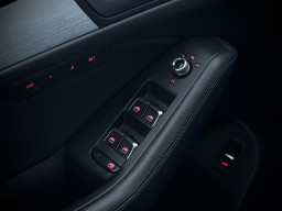 AUDI Q5 S-LINE QUATTRO