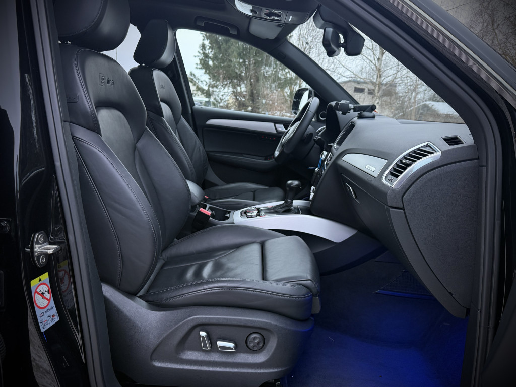 AUDI Q5 S-LINE QUATTRO