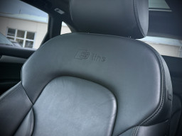 AUDI Q5 S-LINE QUATTRO