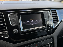 VW GOLF SPORTSVAN ''CARAT''