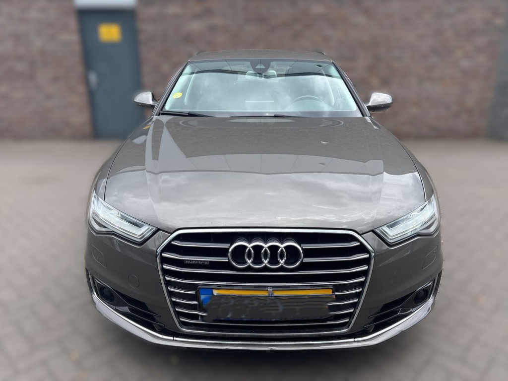 AUDI A6 QUATTRO ''EXECUTIVE'' AUDI A6 QUATTRO ''EXECUTIVE''