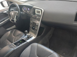 VOLVO XC60 AWD ''SUMMUM'' VOLVO XC60 AWD ''SUMMUM''