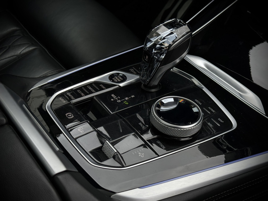 BMW X5 M-SPORTSPAKET “INDIVIDUAL”