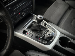 AUDI A4 S-LINE QUATTRO AUDI A4 S-LINE QUATTRO