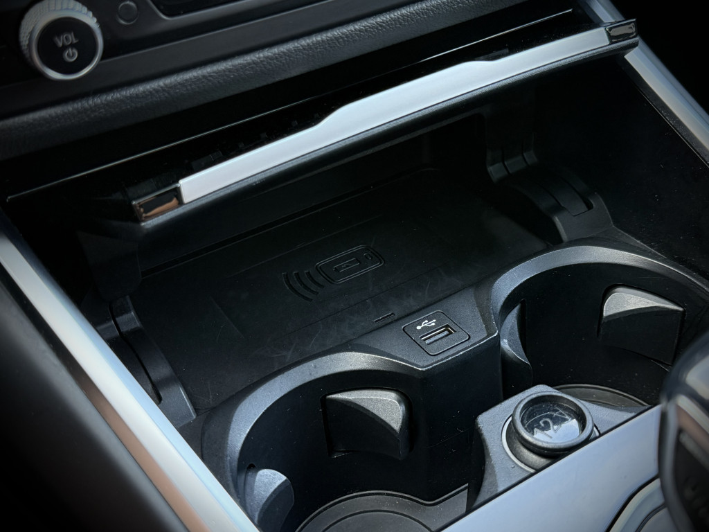 BMW 320D ''INDIVIDUAL'' BMW 320D ''INDIVIDUAL''
