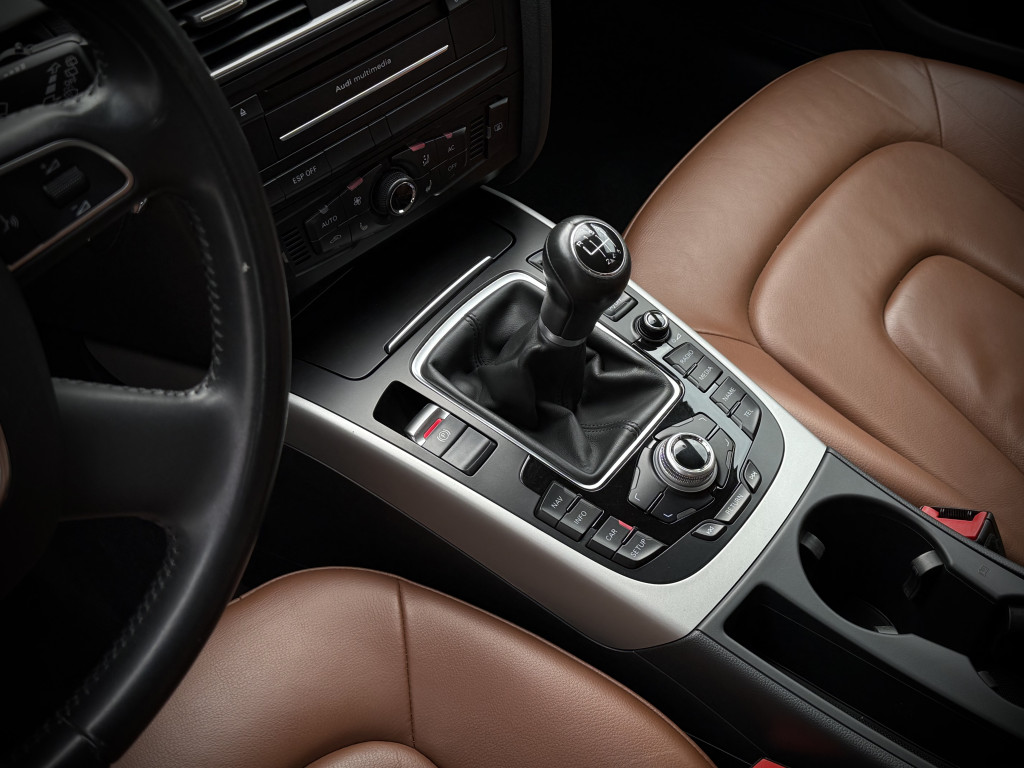 AUDI A4 QUATTRO AUDI A4 QUATTRO