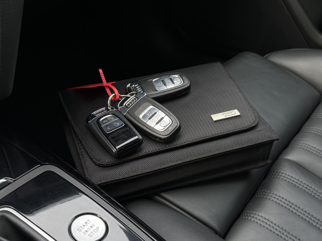 AUDI A6 S-LINE QUATTRO BI-TDI AUDI A6 S-LINE QUATTRO BI-TDI