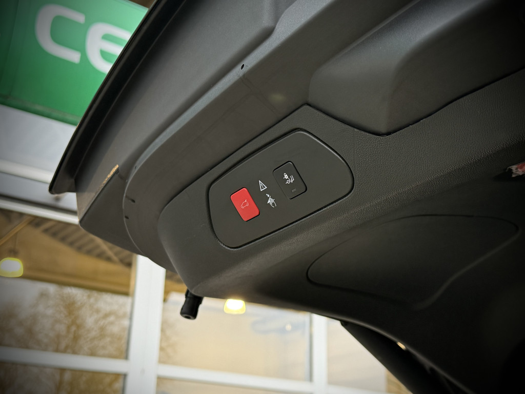 OPEL GRANDLAND X “INNOVATION”