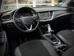 OPEL GRANDLAND X “INNOVATION”