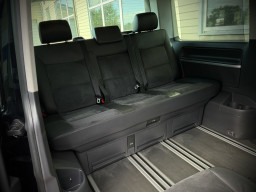 VW MULTIVAN “HIGHLINE” VW MULTIVAN “HIGHLINE”