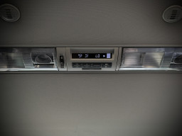 VW MULTIVAN “HIGHLINE” VW MULTIVAN “HIGHLINE”